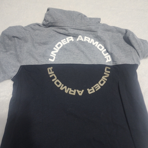 YL UA hoodie shirt - Picture 2 of 3